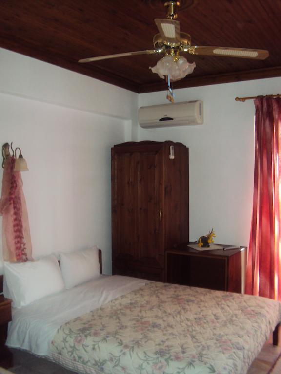 Vassilis Guesthouse Rapsáni Pokój zdjęcie